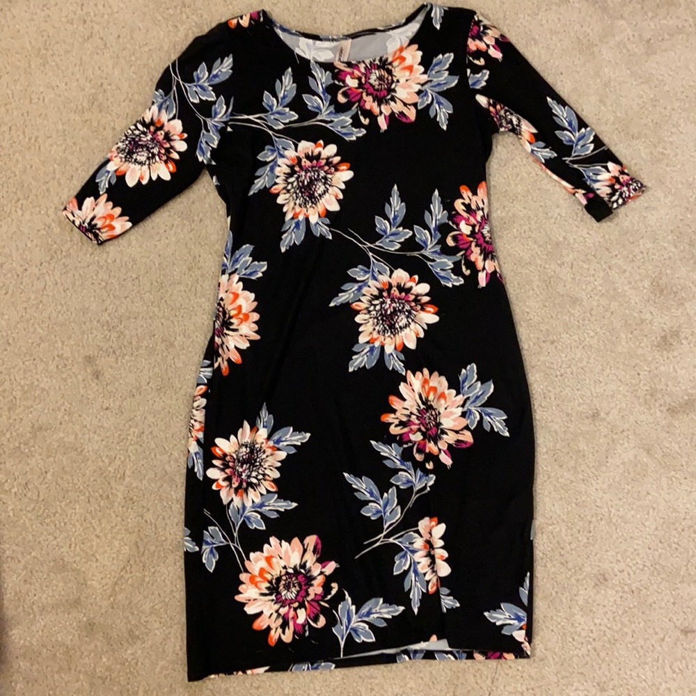 FLORAL BODY CON